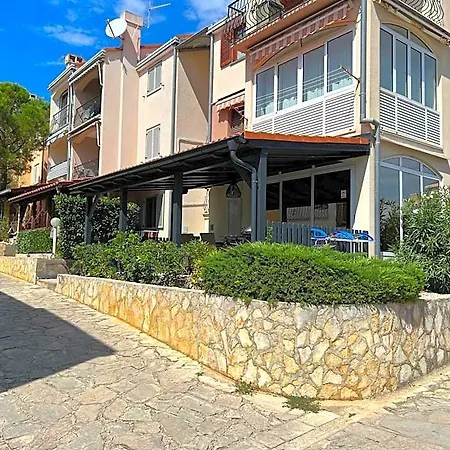 Matea 4*